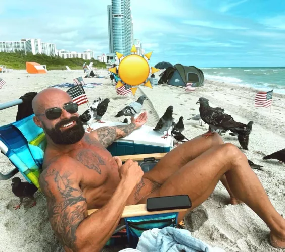 Making new friends 😂 