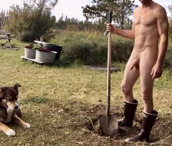 Neighbors? Nope. Visitors welcome. 