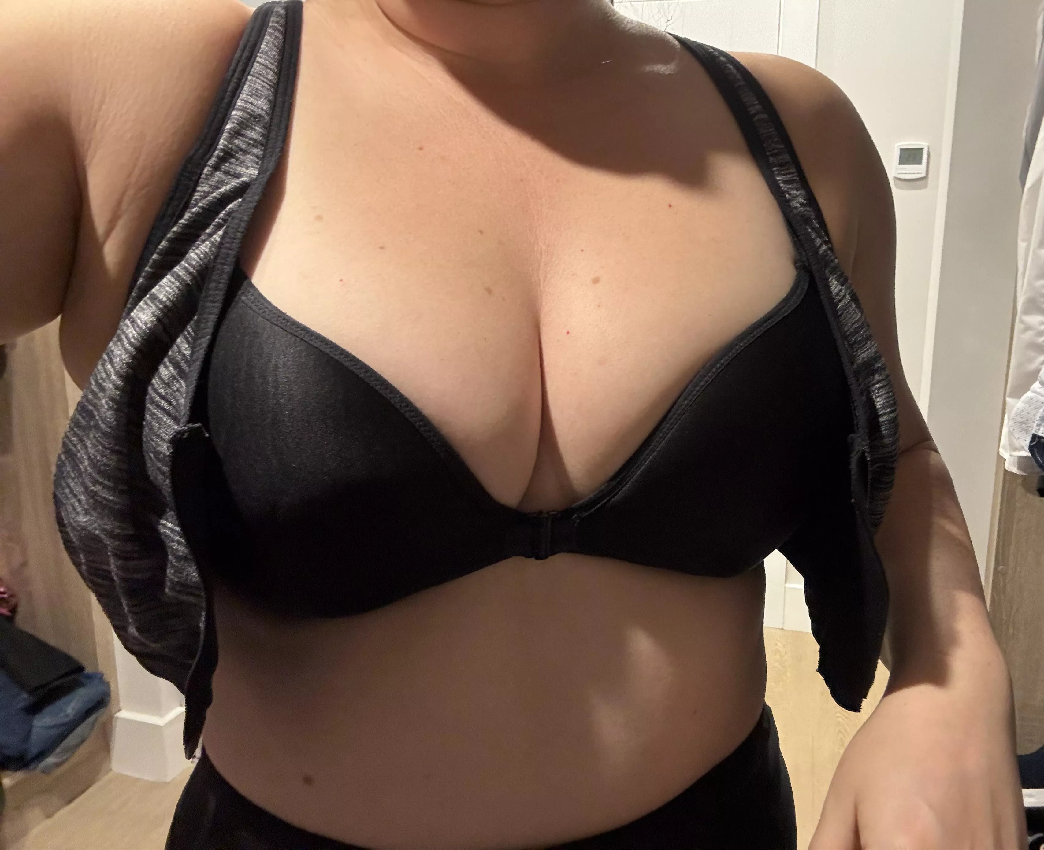 Opens in the [F]ront 🥰