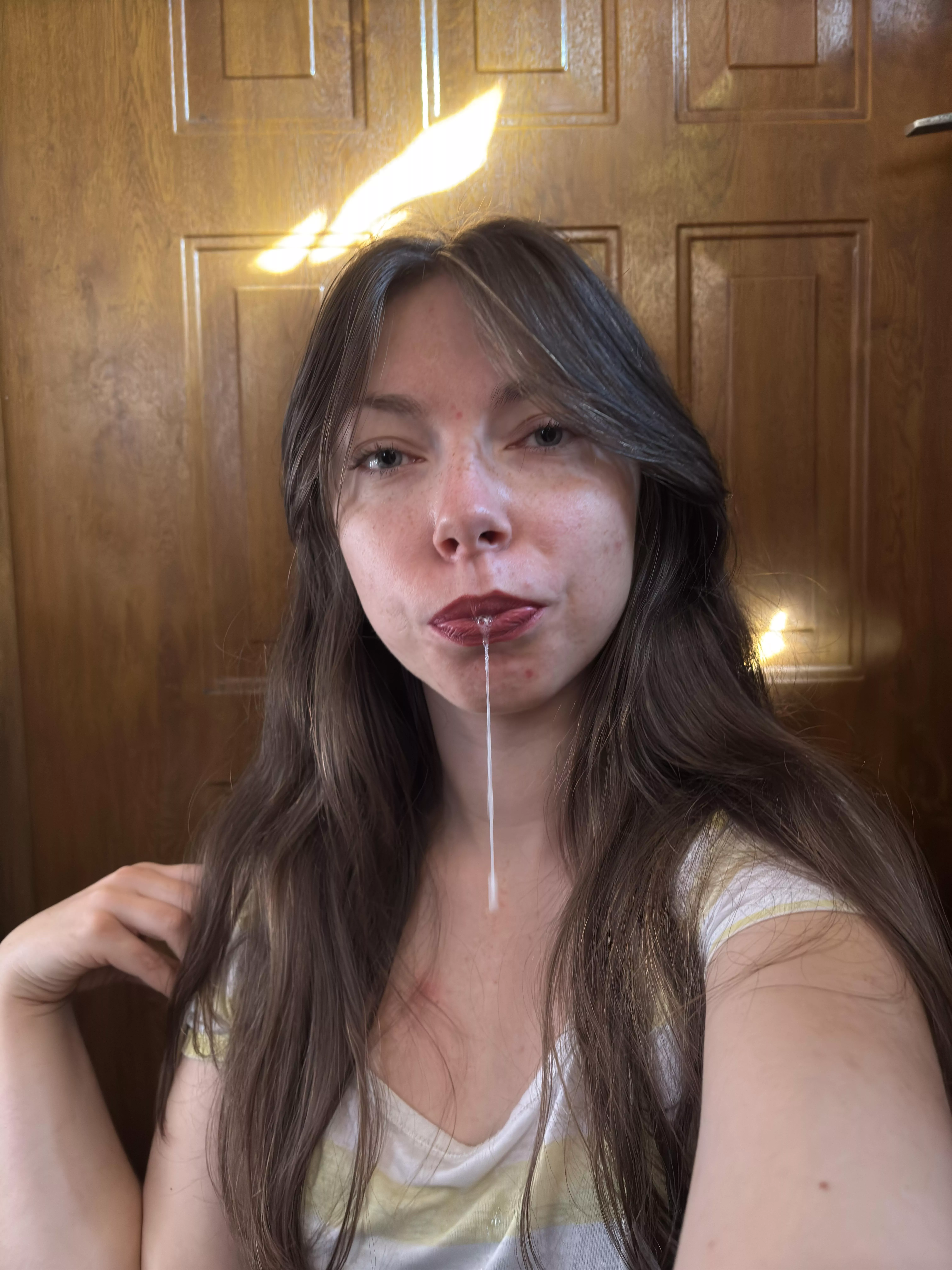 Pay for my coffee and i will spit in yours 🤣