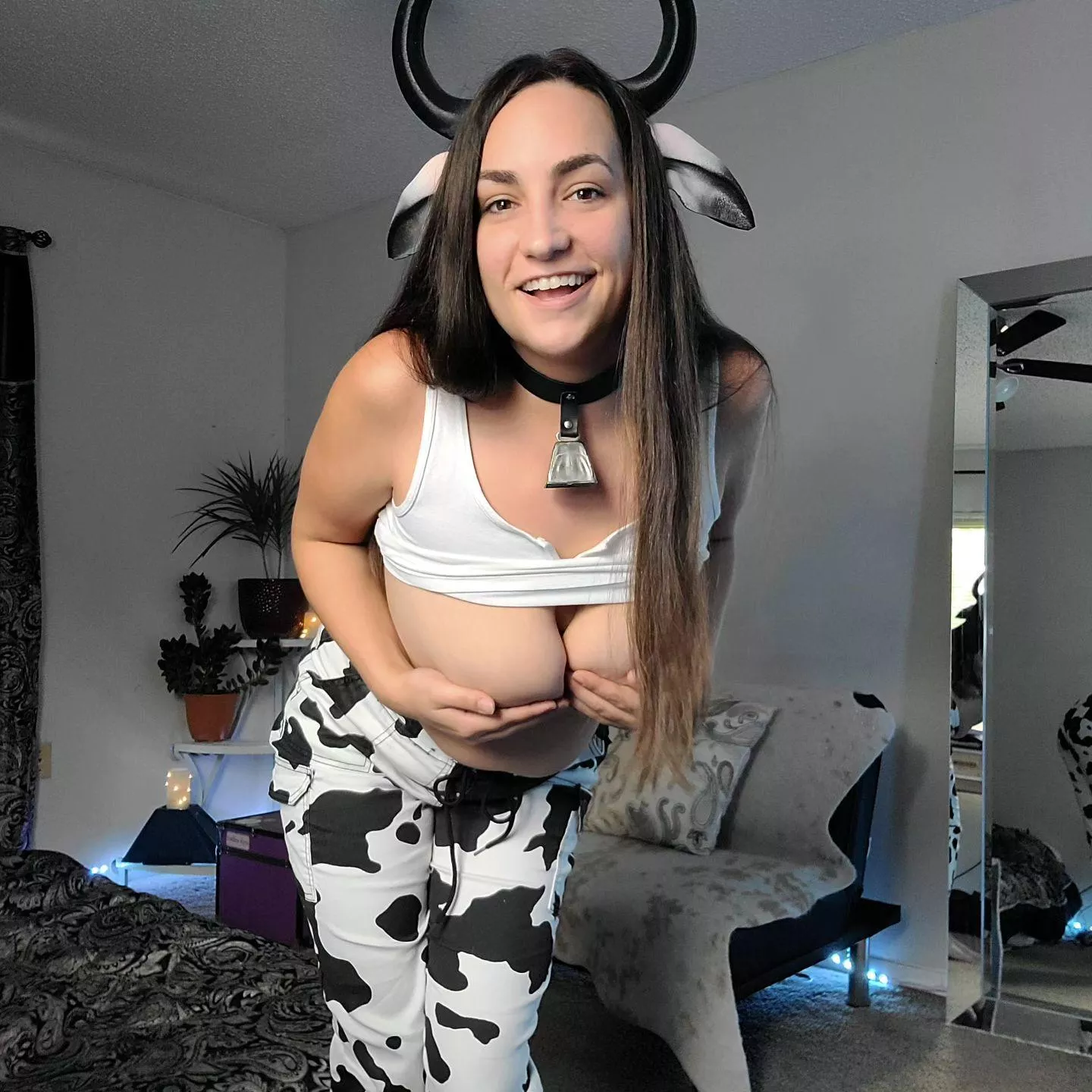 🐄 Ready for you to milk me dry, bb 🤤