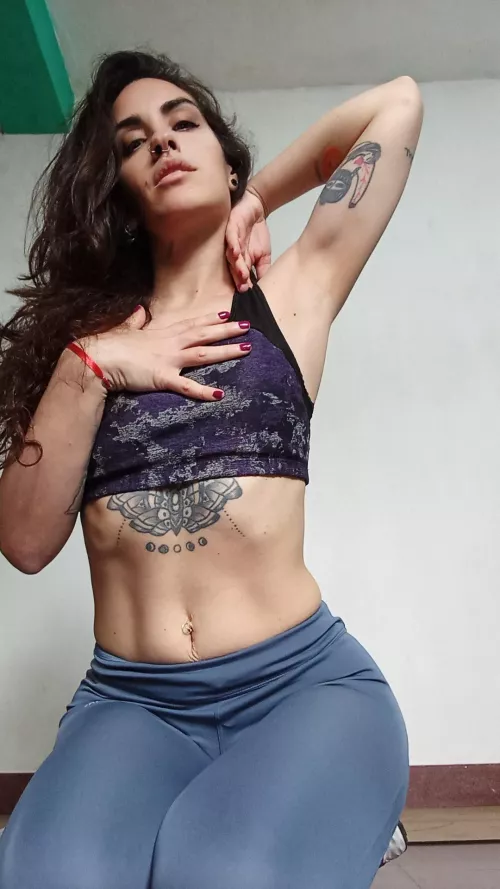 Rub your nose all over my armpit, I know you like it 