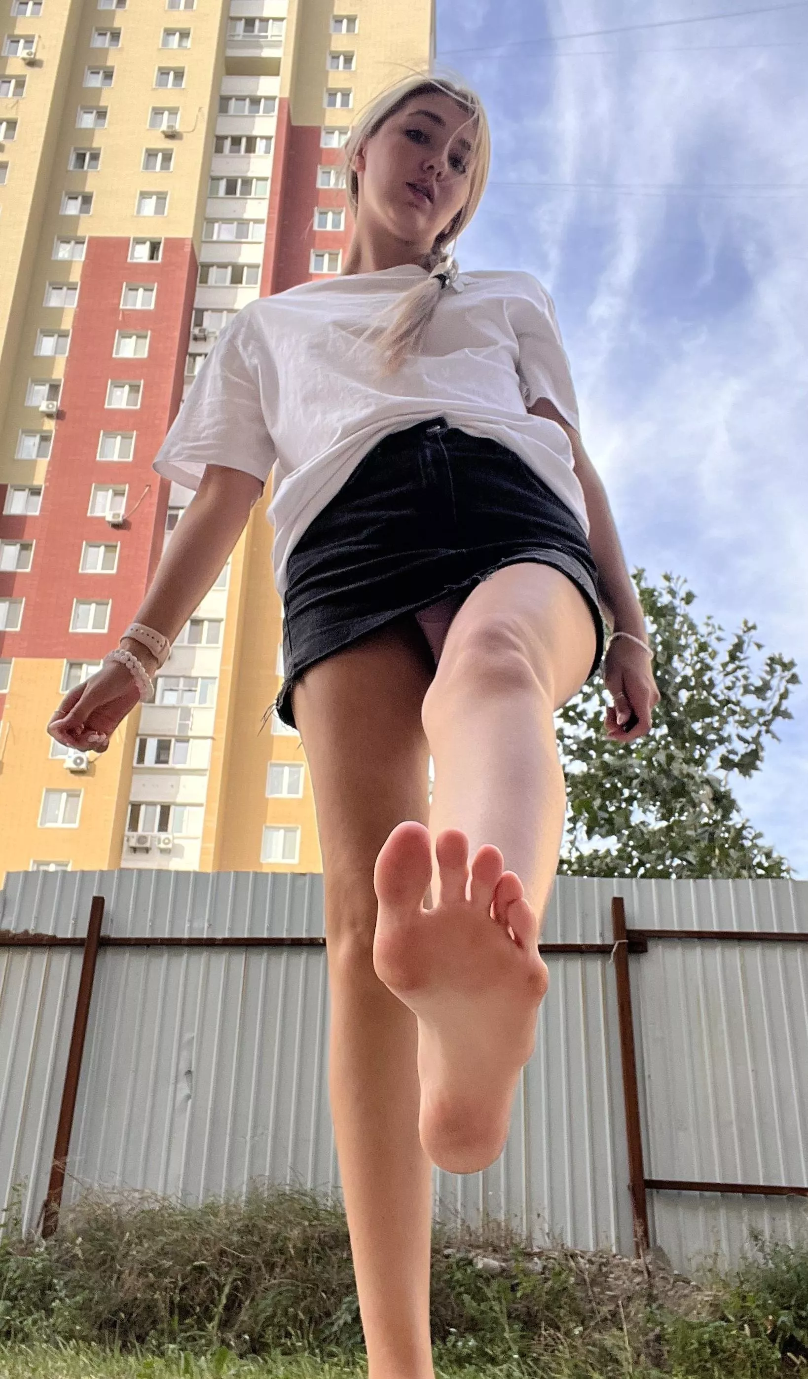 The perfect moment to kick back and relax with my soles on display