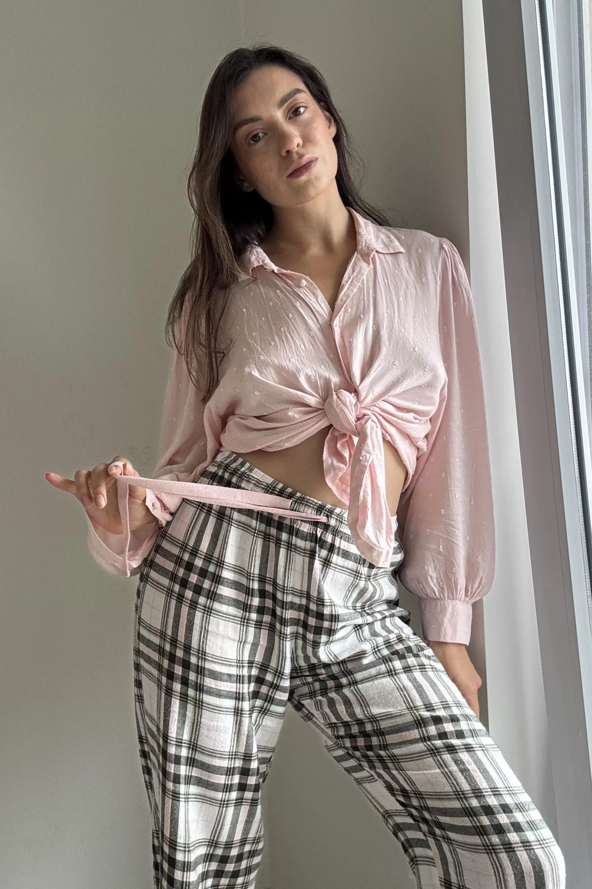 These pants show off my curves perfectly... ready to take off my blouse and show you more