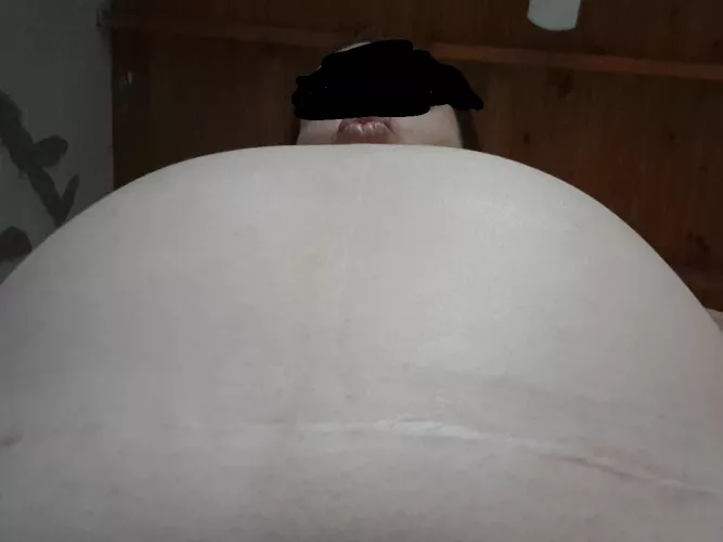 This happens when I eat two pizzas and soda 🤭