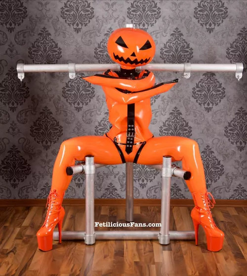 Trapped pumpkin 🎃 