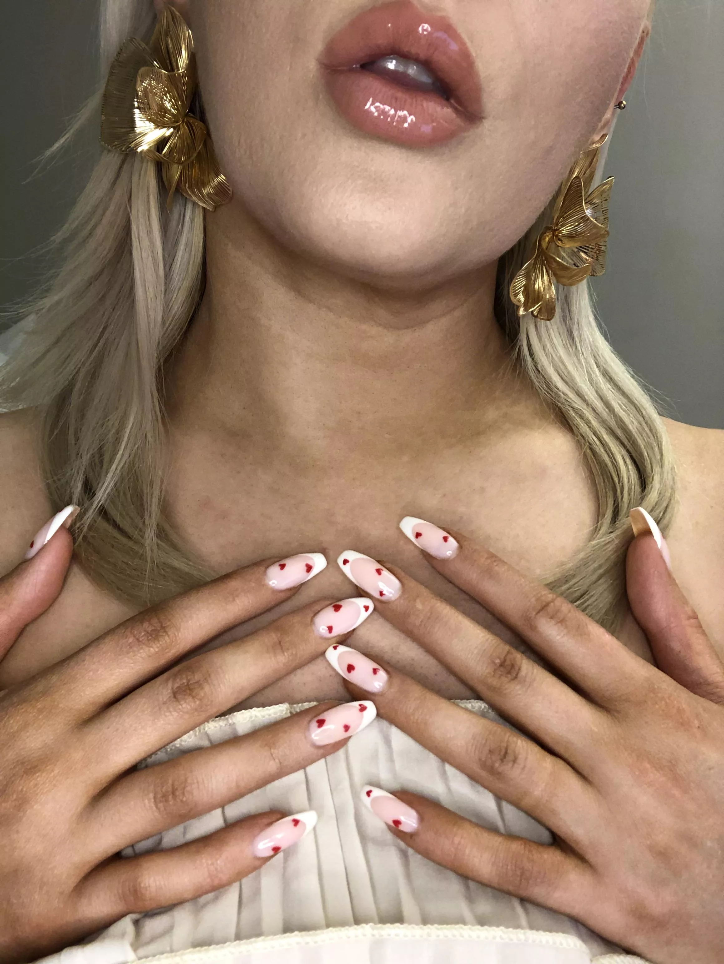 Want them dragging across your skin? 💅 