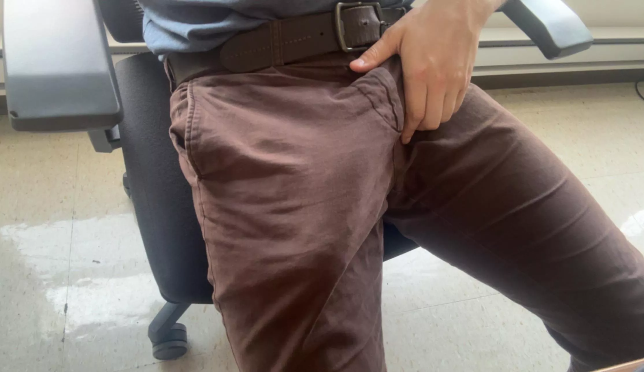 What it looks like when you make me hard in public… (28)