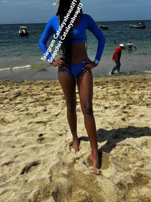 What way to have fun do you want this weekend? Do you want to play via Cam, Sexting, GFE, Custom? Do you want to enter my VIP telegram channel with explicit content?