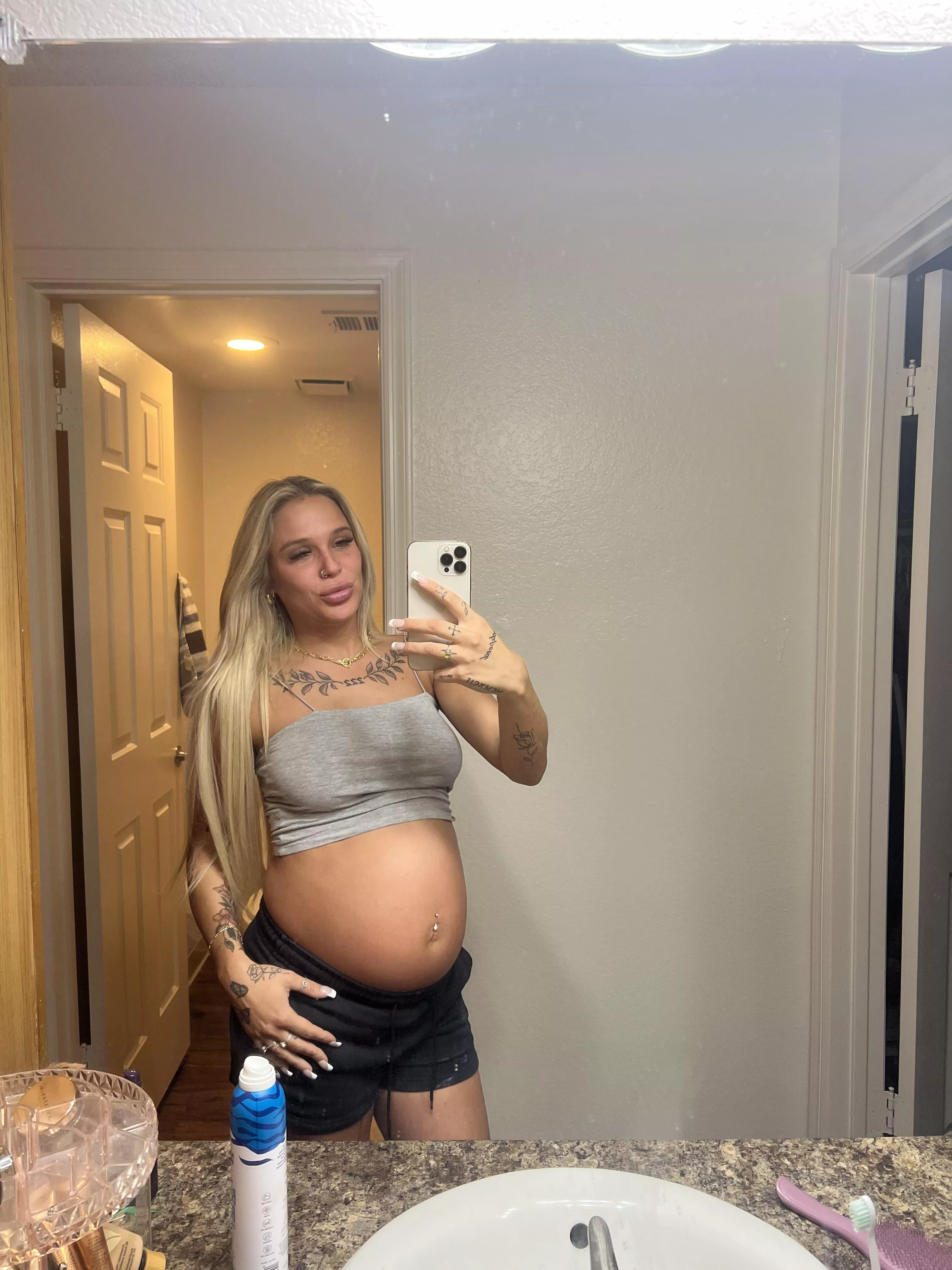 what’s the first thing that comes to mind when you see my pregnant body