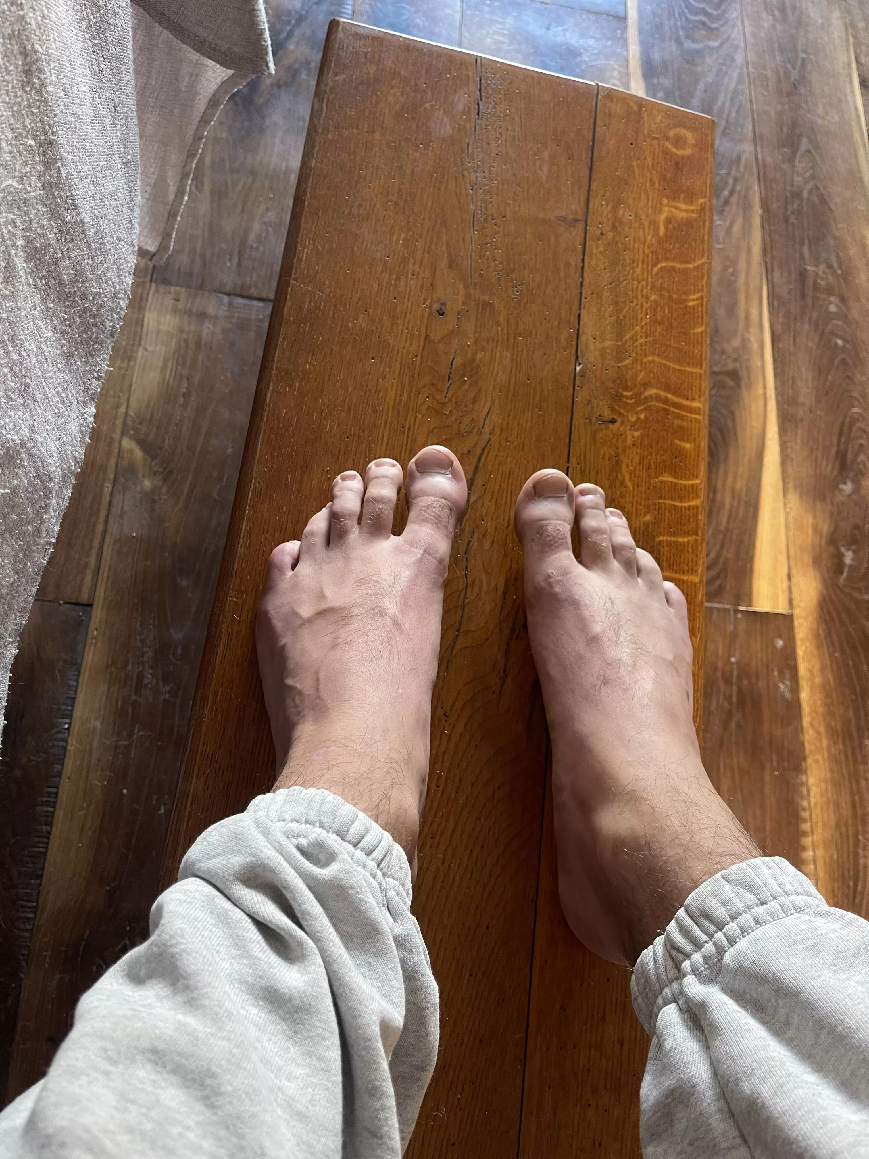 Where are the lovers of male feet??