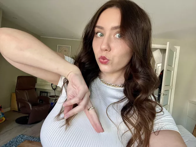 white makes me feel like an angel