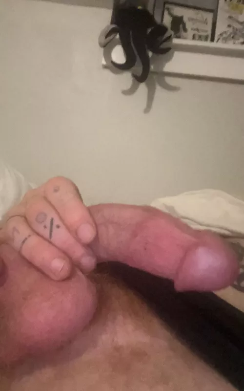 Who’s coming over ??