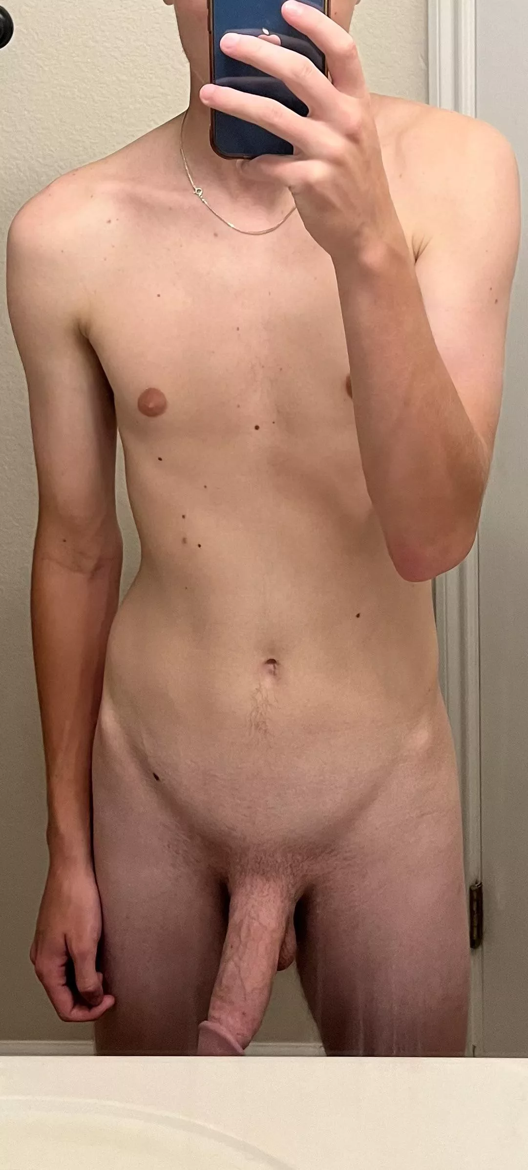 Whos into skinny guys?