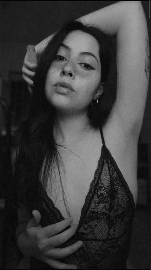 Why did you come into the world if not to worship me? 🖤👩🏻‍⚖️