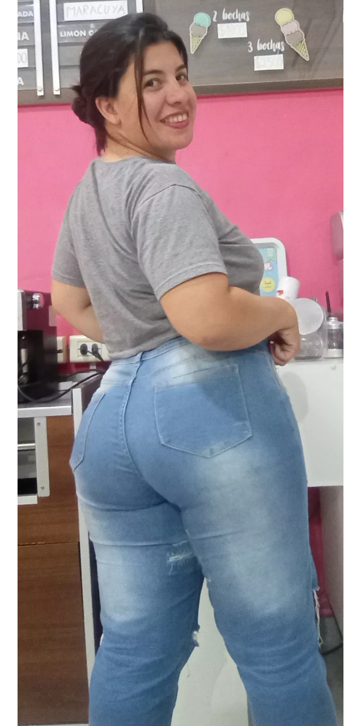 With this face I look at you