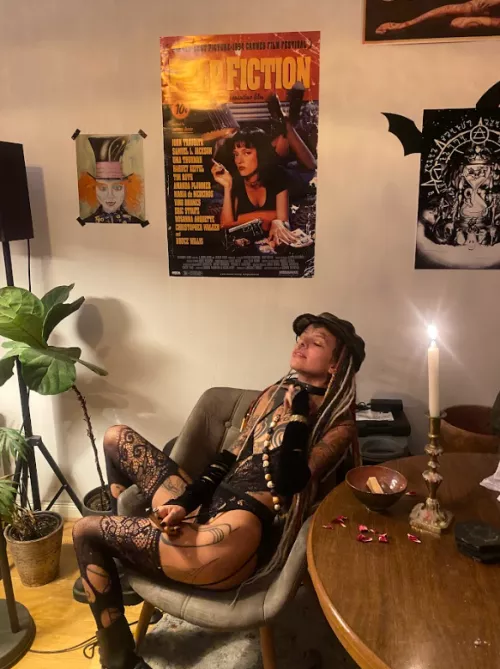 Would you date a girl with no boobs?