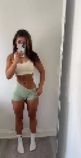 you could only ever imagine me, you dont deserve it.