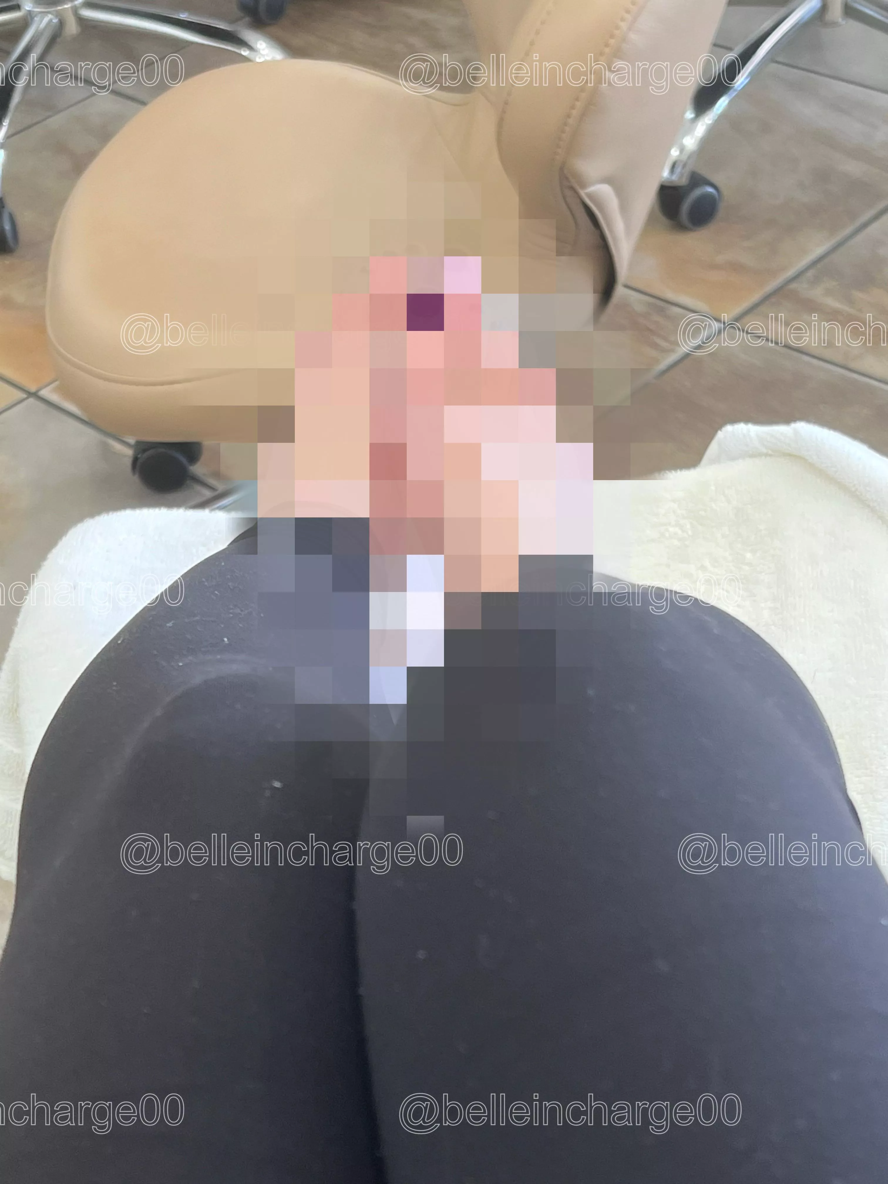 You know what day it is and of course you can’t handle pixel feet. 👑