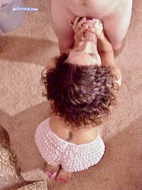 Younger Stacie sucking Boo 