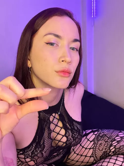 Your little worm is so small that you could compare it to your little finger