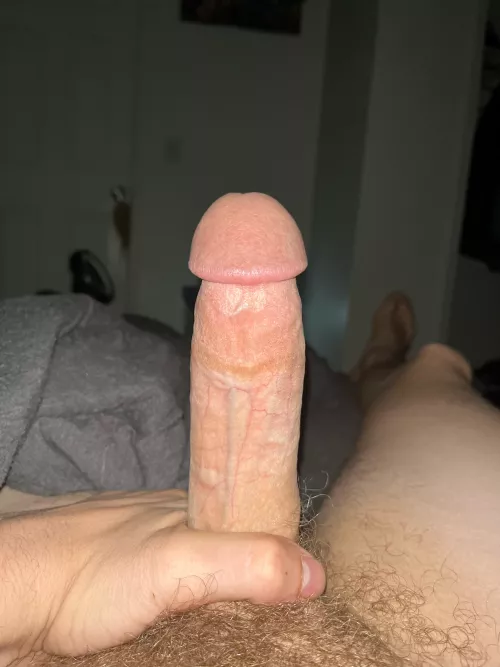 23 hmu;)