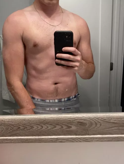 26 [M4F] [M4FM] 22201 - Well endowed experienced bull for Vixen/hotwife and potential couples