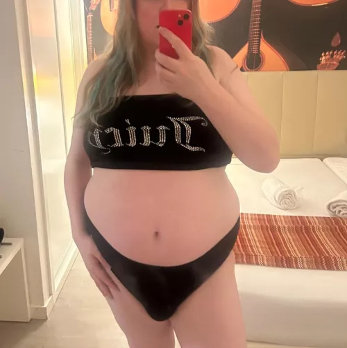 27 (T4M) Looking to suck c*ck near cramlimgton