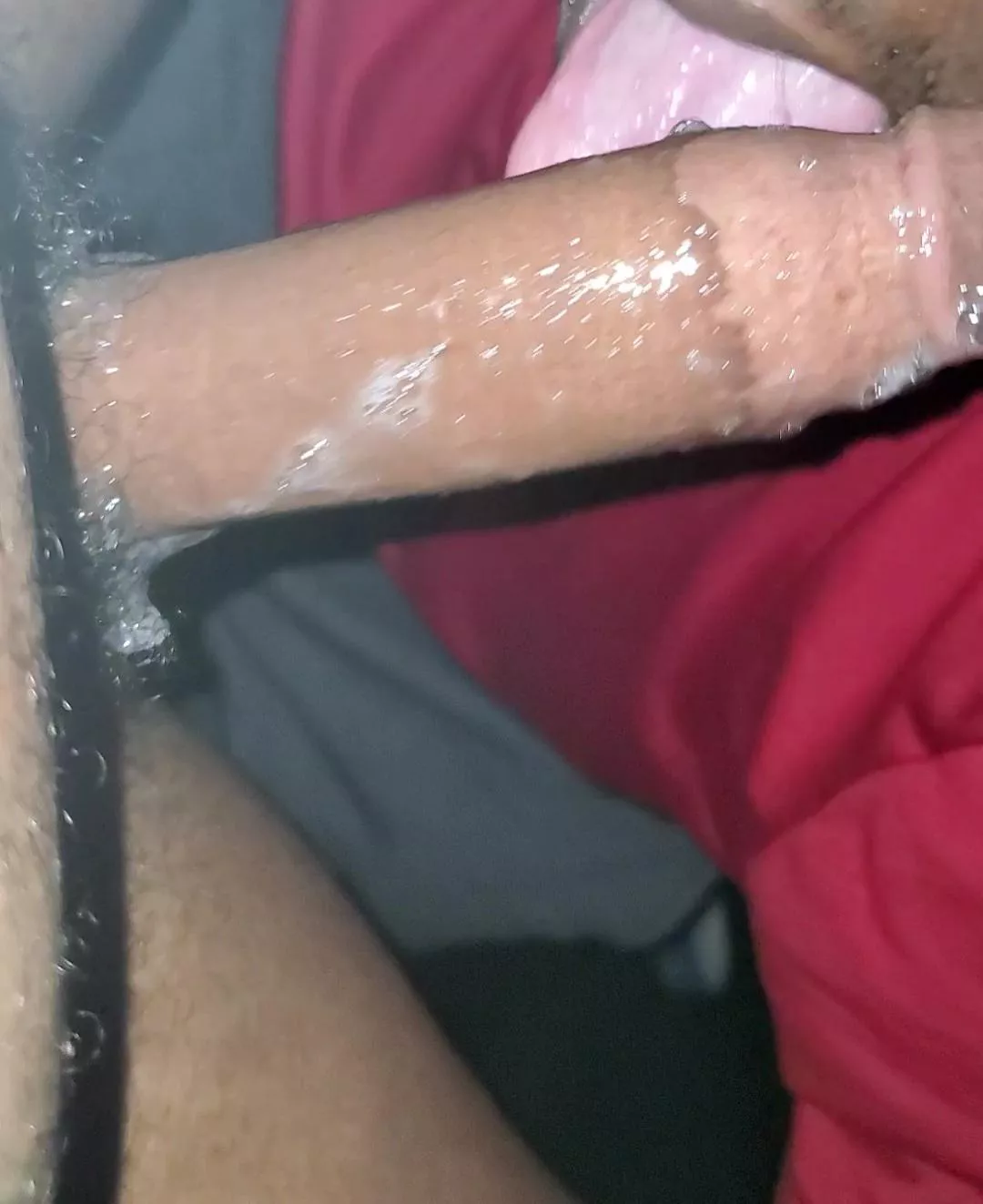 29 m4m hosting in Doraville. Looking for nut to swallow