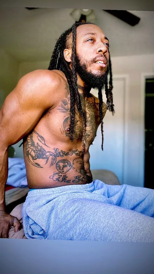 31[M4F] who up late and can come to Lancaster 