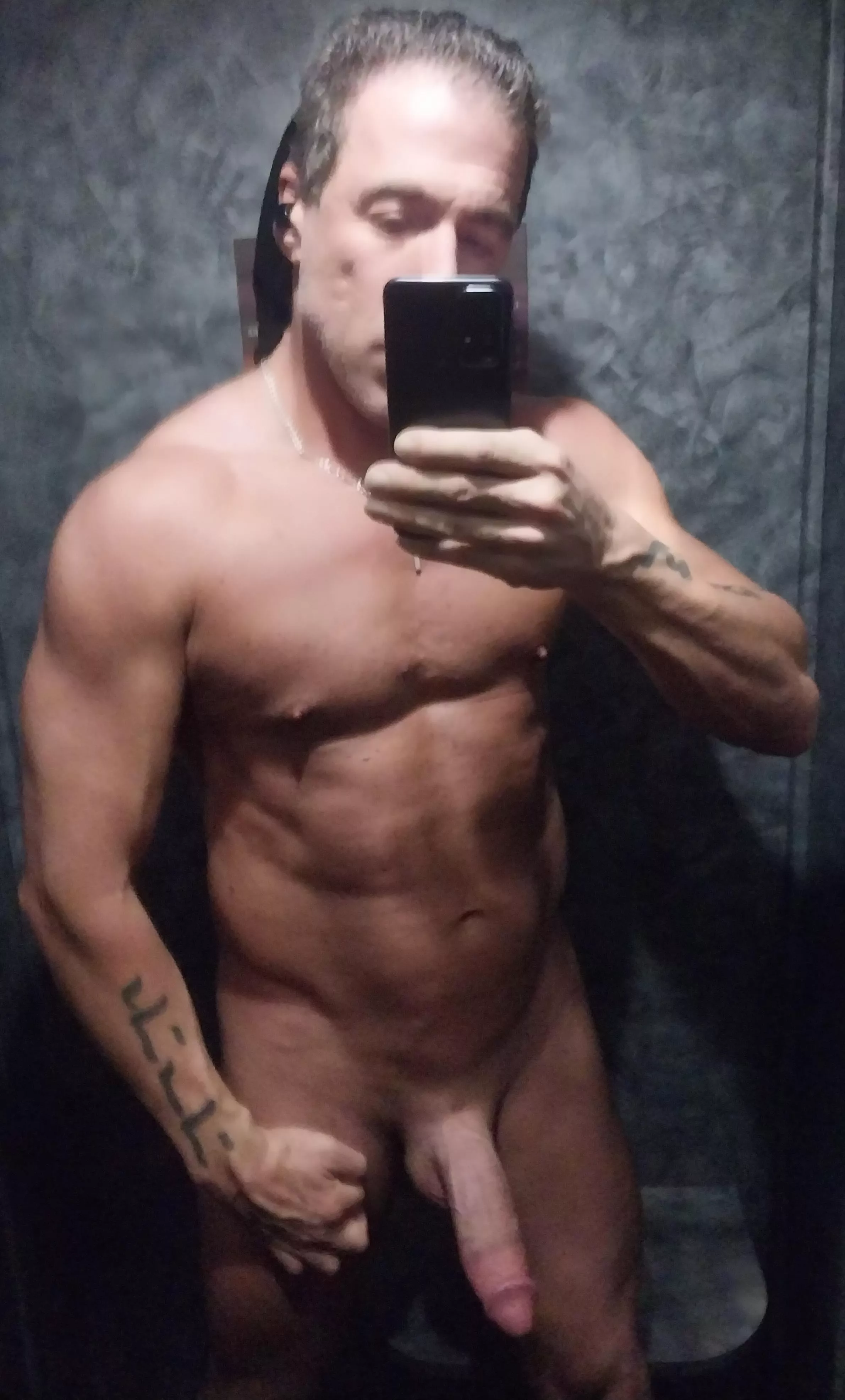 [45], 6', 190.2 lbs. Cutting slowly. 