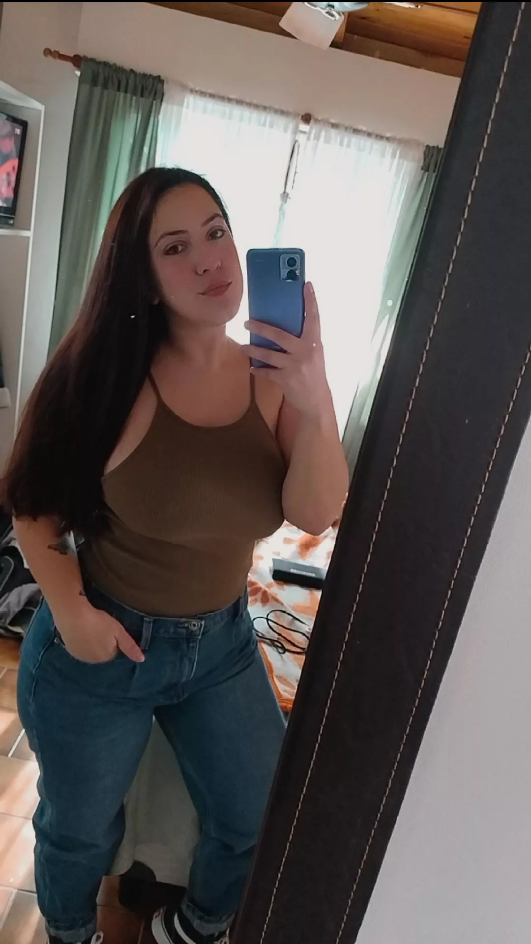 A normal girl with abnormal thoughts 