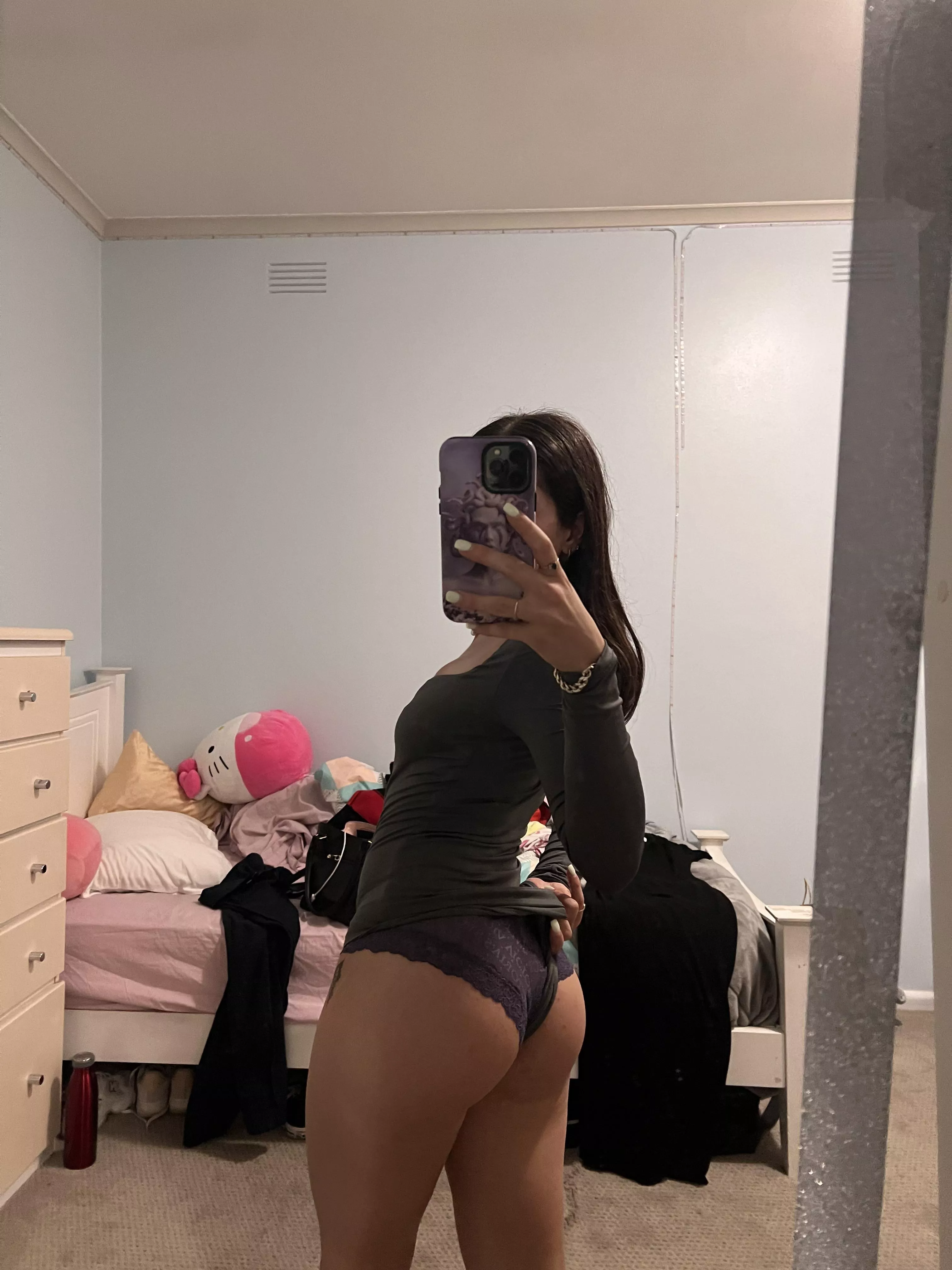 Am I meant to wear panties under my bodysuit?