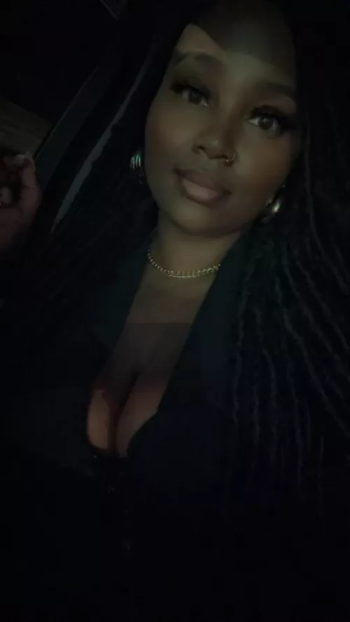 An Ebony Empress builds wealth with your hard earned money. That’s true BNWO.