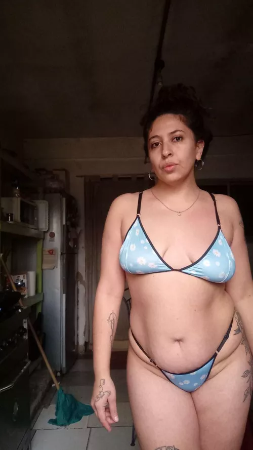 Be honest! One night stand with grandma or fuck everyday?