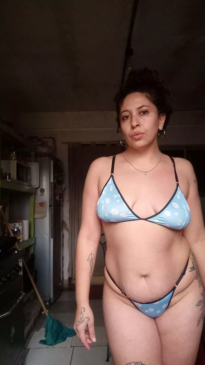 Be honest! One night stand with grandma or fuck everyday?