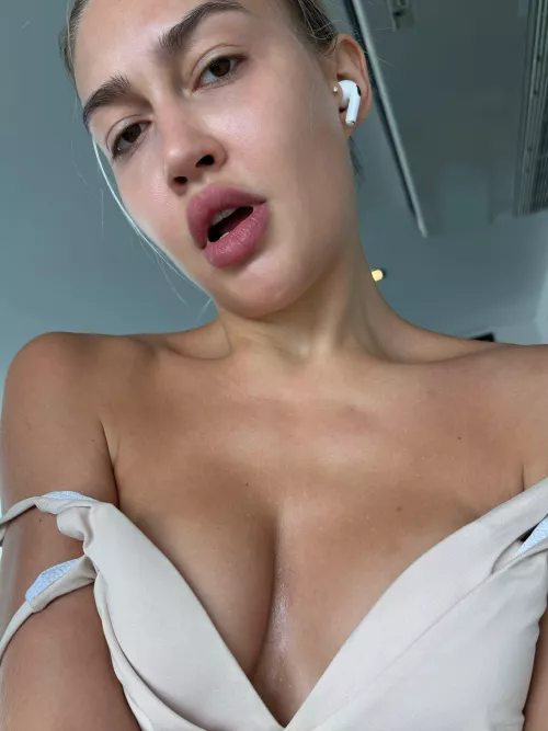 Before dinner selfies to make you smile