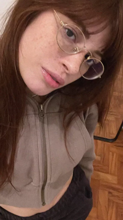 Bored and looking for a fun chat. who's up? 20F Birmingham