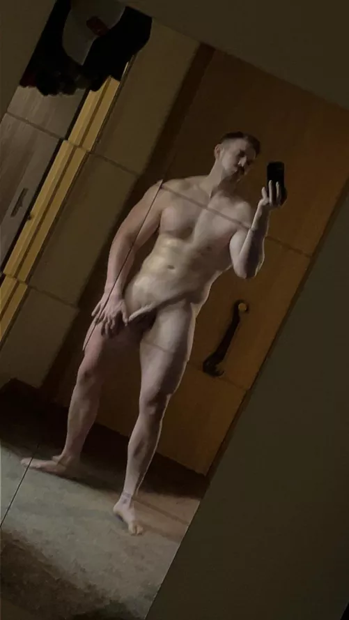 Bored and love attention 