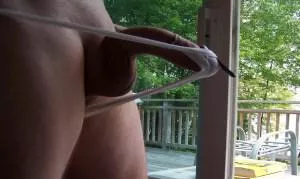 CAn you stretch a thong like this?