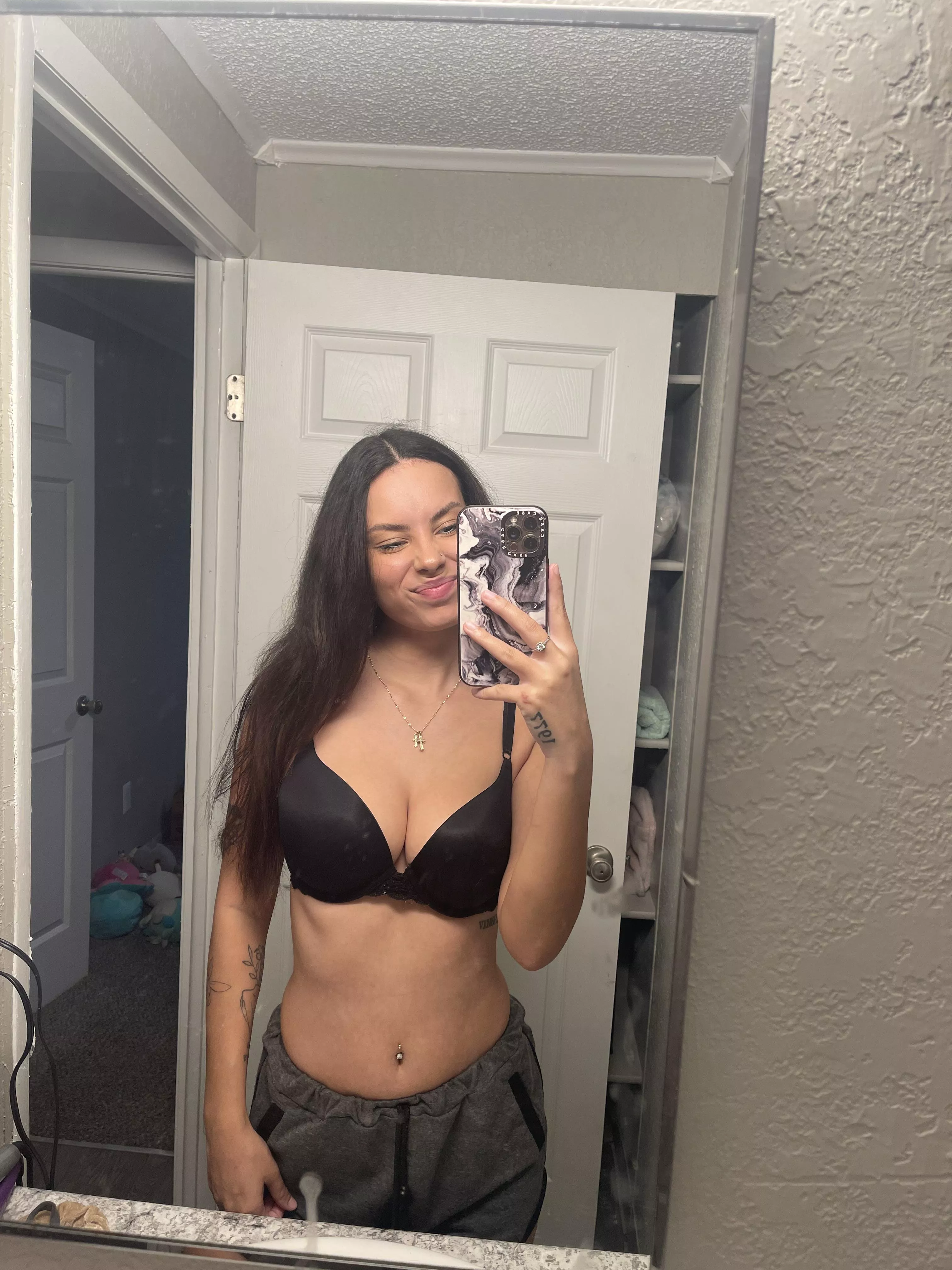 catch your attention ? ;) let’s get cumfy together 