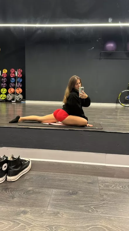 Could I squat on your face?