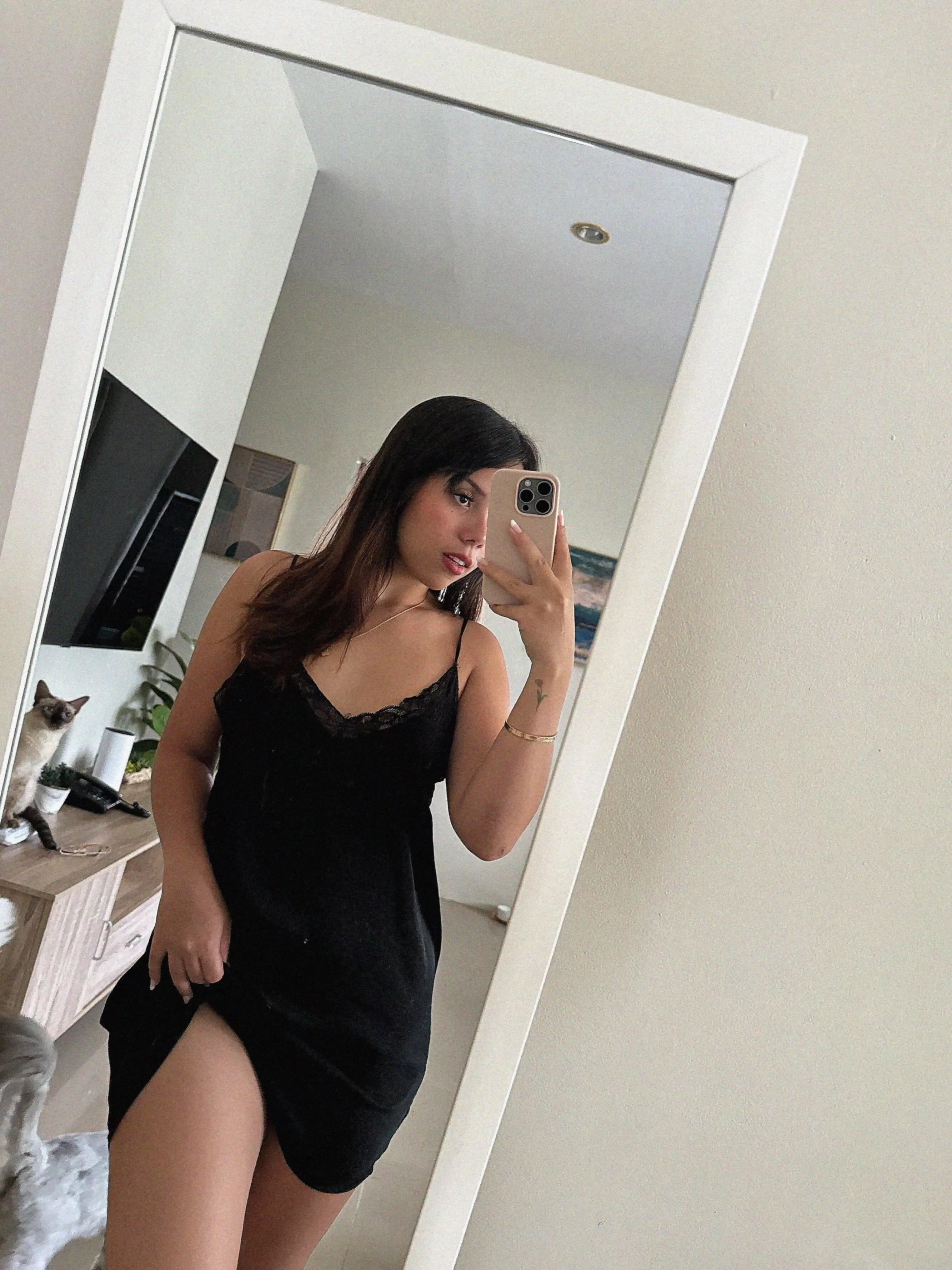 
Does this make me look weird or sexy? 19f