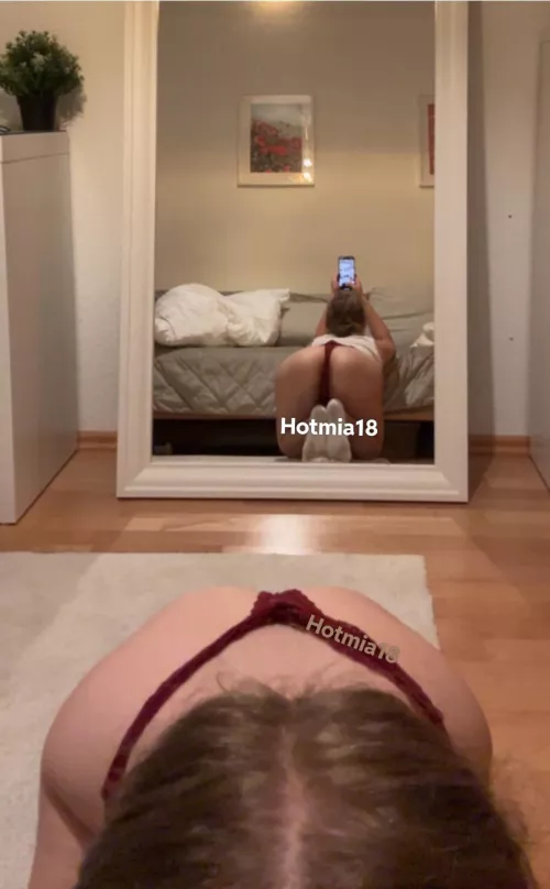 Doggy ist schon einer der besten Stellungen habe ich recht?🥵