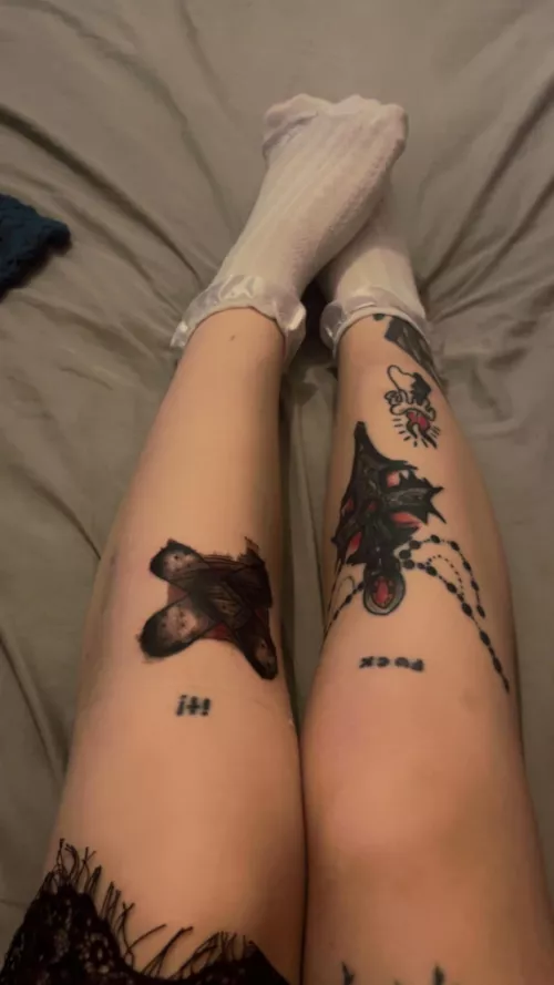 don’t you want to see cute little piggies?😉 