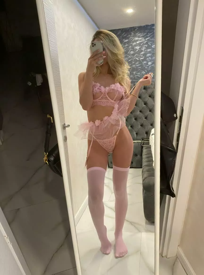 [F4M]  [Question] What's your favourite porn category?