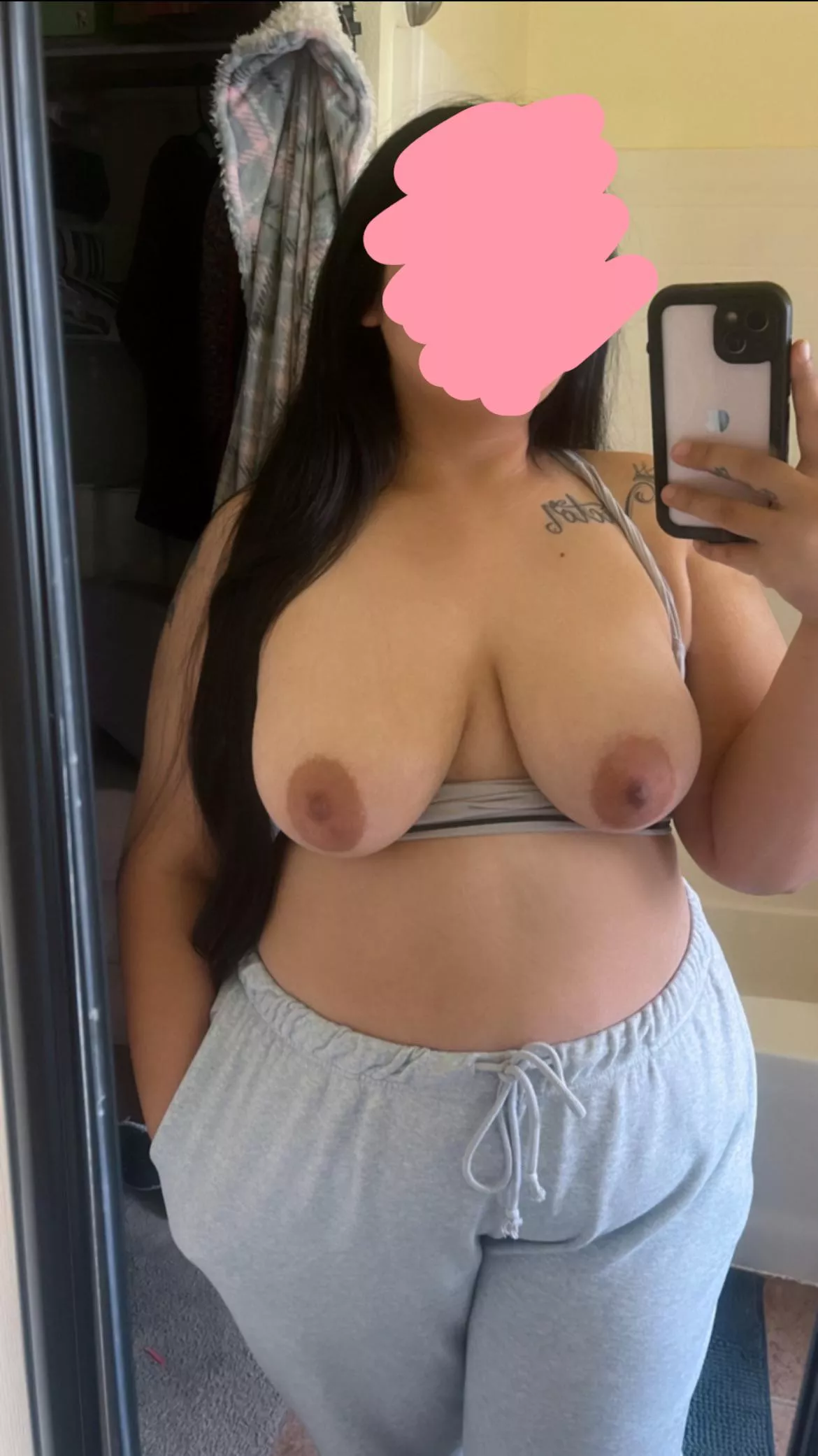 FaceTime anyone? 😜 