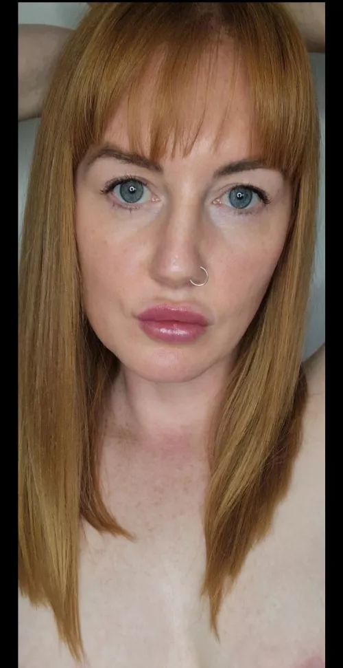 Feeling really slutty tonight 