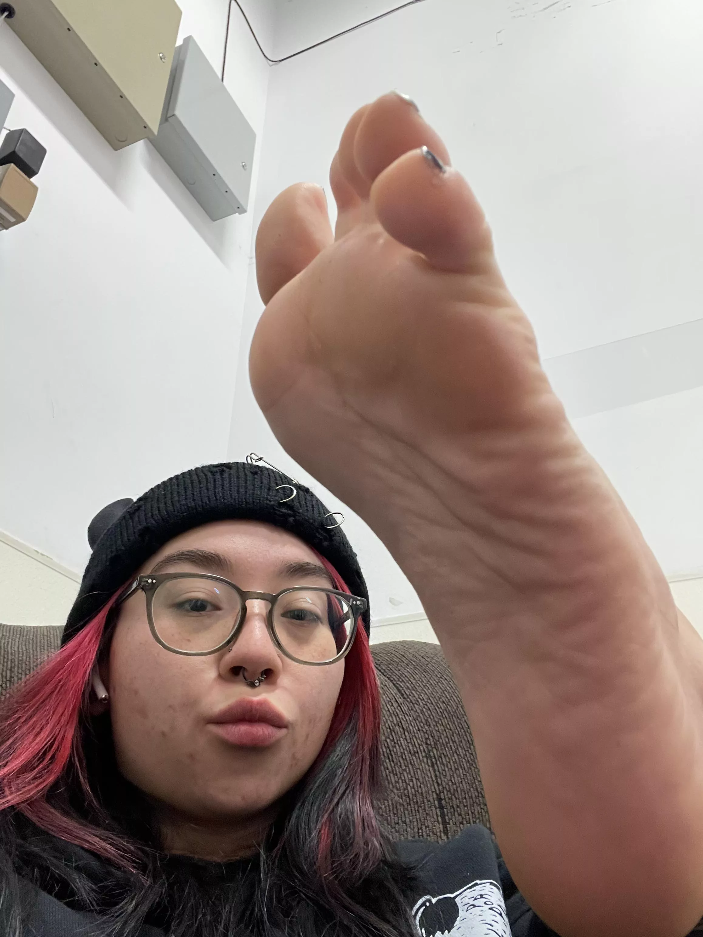 Gothic Asian Feet ✨🫶🏼