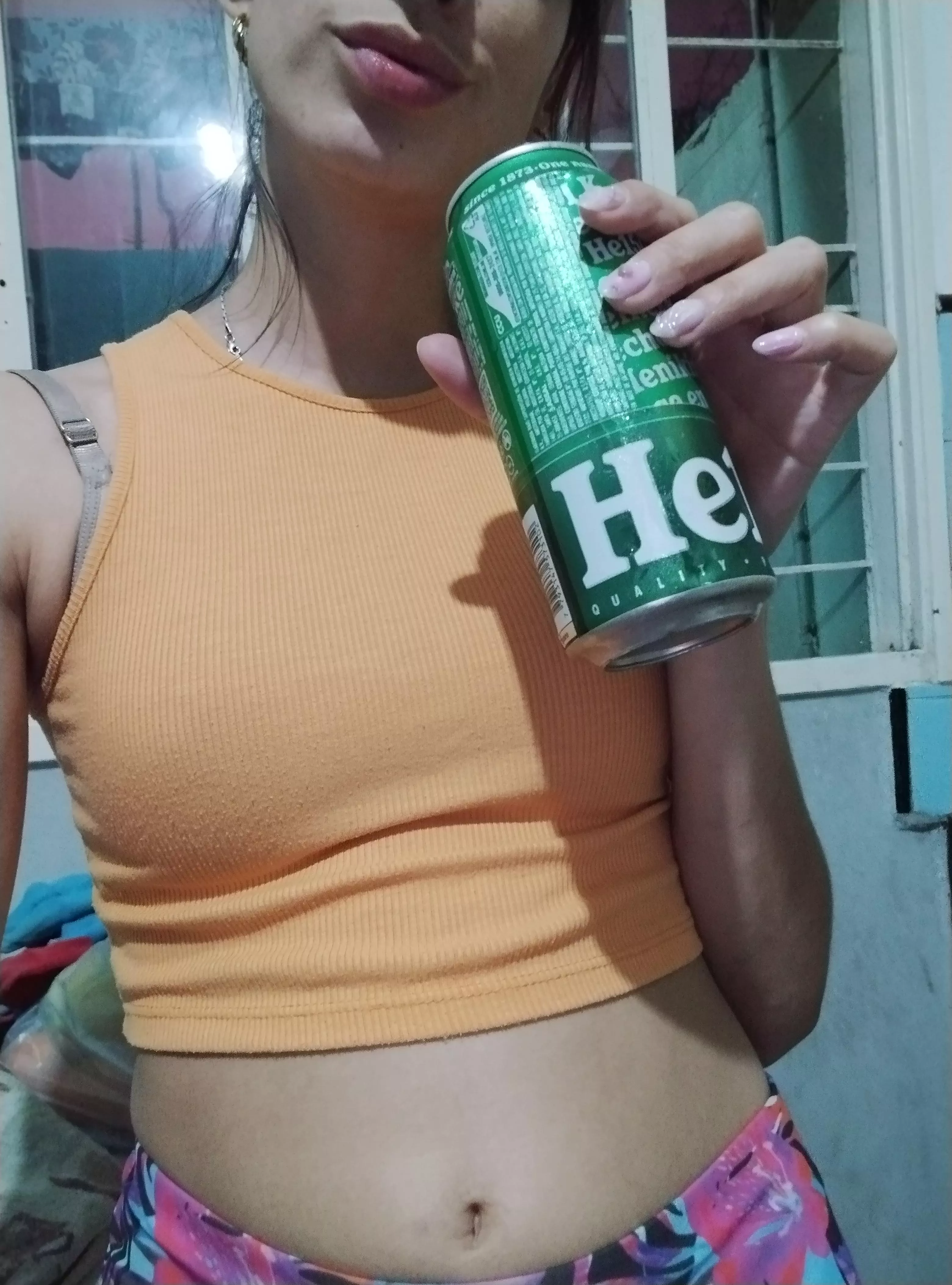 Happy friday. You sponsor my drinks tonight 